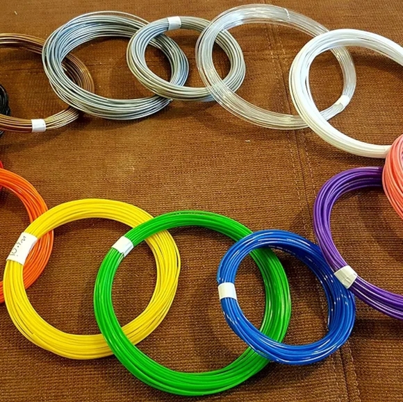 3D Printing Pen (Pink) + Reg. & Glow Filaments, Used Once - Picture 16 of 16